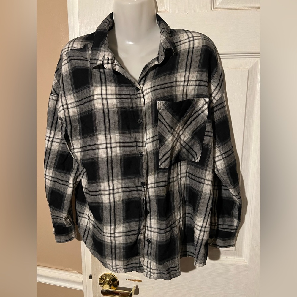 Button up plaid blouse